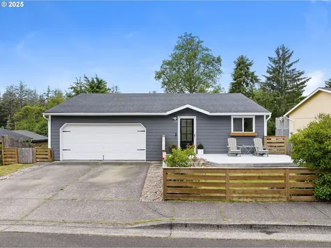 1259 SW Cedar Drive Warrenton OR 97146