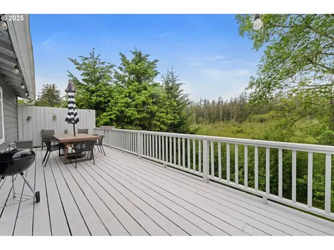 1259 SW Cedar Drive Warrenton OR 97146