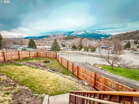 537 NW Charolais Heights John Day OR 97845