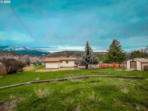 537 NW Charolais Heights John Day OR 97845