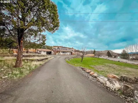 537 NW Charolais Heights John Day OR 97845