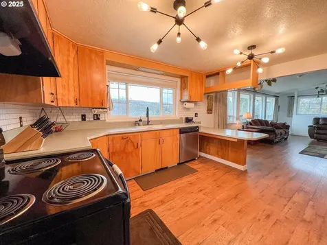 537 NW Charolais Heights John Day OR 97845