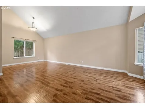 1351 NE Greenway Drive Gresham OR 97030