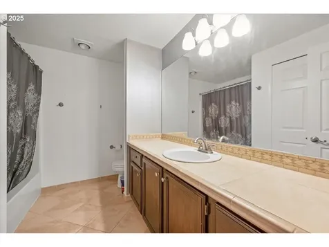 1351 NE Greenway Drive Gresham OR 97030