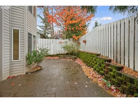 1351 NE Greenway Drive Gresham OR 97030