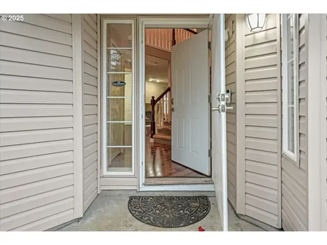 1351 NE Greenway Drive Gresham OR 97030