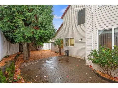 1351 NE Greenway Drive Gresham OR 97030