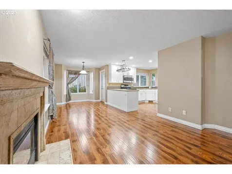 1351 NE Greenway Drive Gresham OR 97030