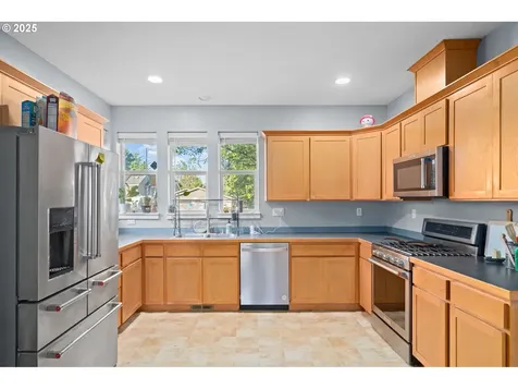 4409 N Houghton Street Portland OR 97203
