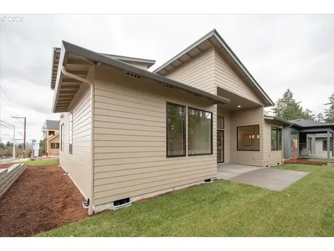 10718 SE 13th Circle Vancouver WA 98664