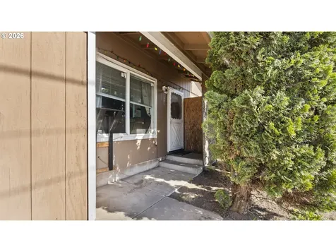 1977 Echo Hollow Road Eugene OR 97402