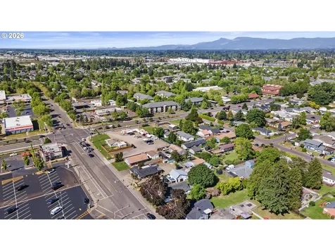 1977 Echo Hollow Road Eugene OR 97402