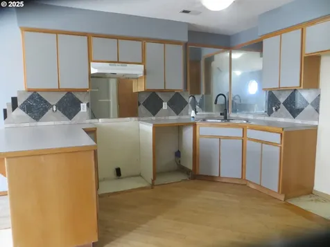 1316 Olney Avenue Astoria OR 97103