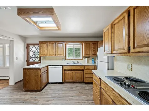 77340 London Road Cottage Grove OR 97424