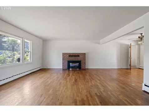 77340 London Road Cottage Grove OR 97424