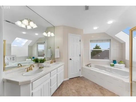 16015 SW Nighthawk Drive Beaverton OR 97007