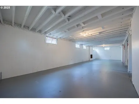 4917 SE 73rd Avenue Portland OR 97206