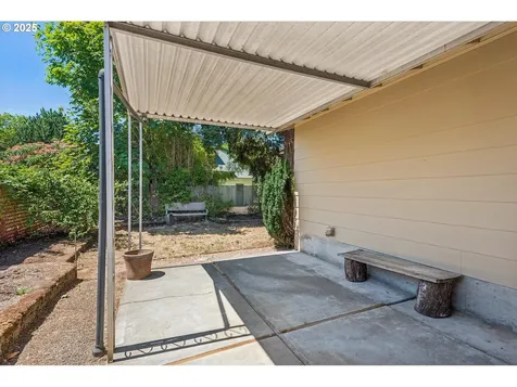 4917 SE 73rd Avenue Portland OR 97206