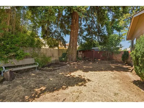 4917 SE 73rd Avenue Portland OR 97206