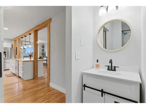 915 E 1st Street Yamhill OR 97148