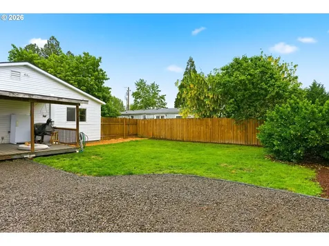 915 E 1st Street Yamhill OR 97148