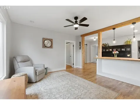 915 E 1st Street Yamhill OR 97148