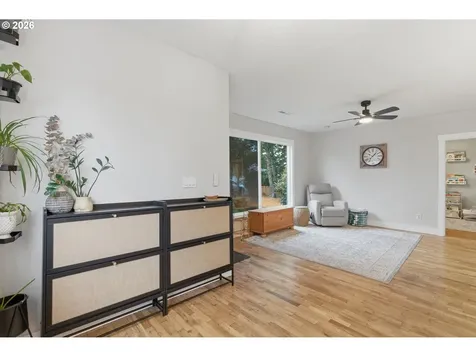 915 E 1st Street Yamhill OR 97148