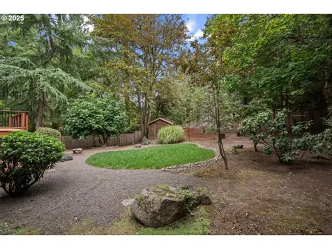 8424 SW 54th Avenue Portland OR 97219