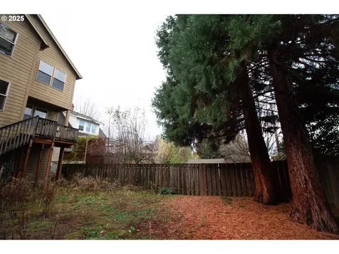 4049 SE Long Street Portland OR 97202