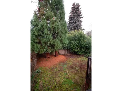 4049 SE Long Street Portland OR 97202