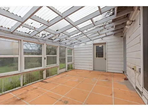 2950 NE Azalea Street Hillsboro OR 97124