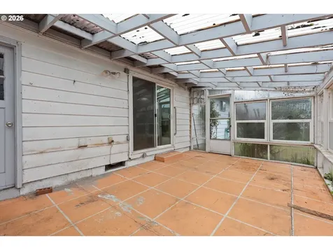 2950 NE Azalea Street Hillsboro OR 97124