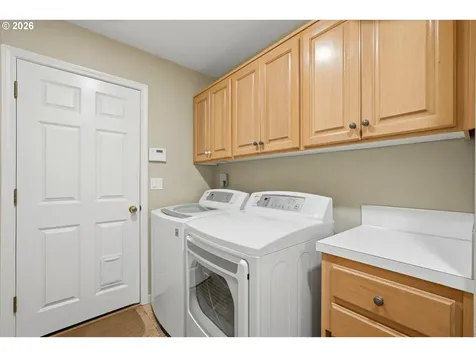 12638 Adrian Court Lake Oswego OR 97034