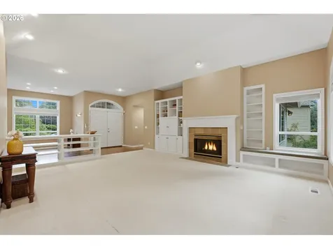 12638 Adrian Court Lake Oswego OR 97034