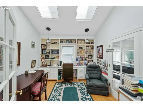 273 N Henry Street Coquille OR 97423