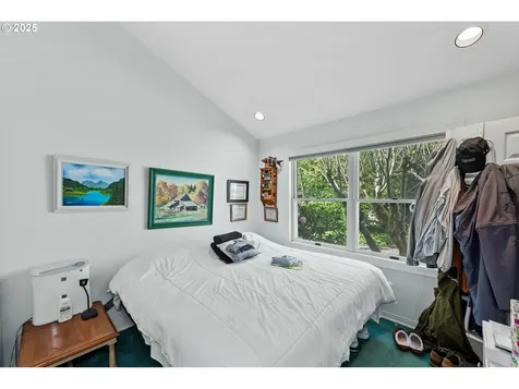273 N Henry Street Coquille OR 97423