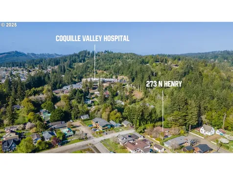 273 N Henry Street Coquille OR 97423