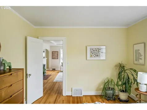 15 NE 75th Avenue Portland OR 97213