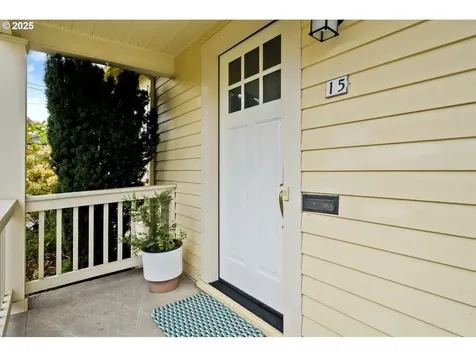 15 NE 75th Avenue Portland OR 97213