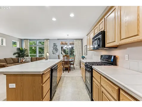 13128 SW Macbeth Drive Portland OR 97224