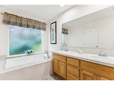 13128 SW Macbeth Drive Portland OR 97224