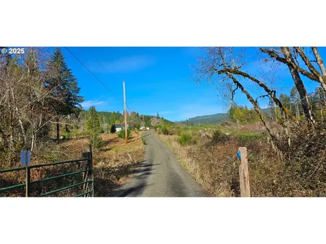 36692 Parsons Creek Road Springfield OR 97478