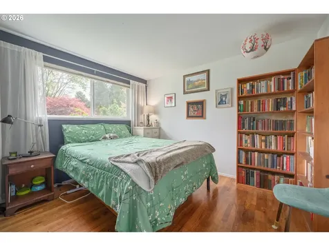 230 River Loop 2 Eugene OR 97404