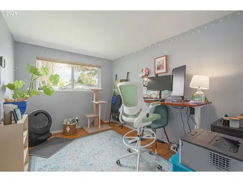 230 River Loop 2 Eugene OR 97404
