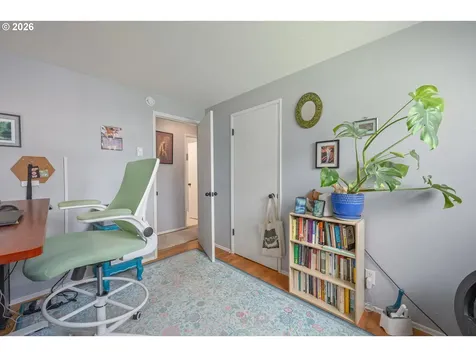 230 River Loop 2 Eugene OR 97404