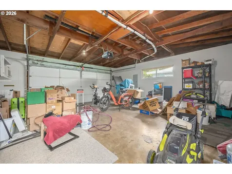 230 River Loop 2 Eugene OR 97404