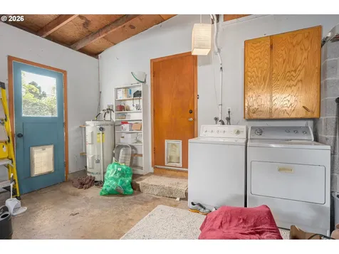 230 River Loop 2 Eugene OR 97404