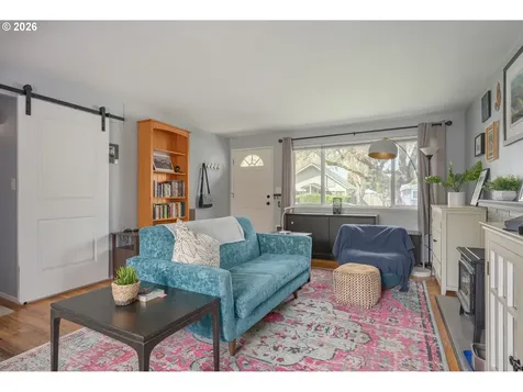 230 River Loop 2 Eugene OR 97404