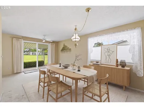401 S Cascade Drive Woodburn OR 97071