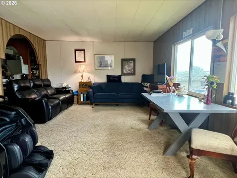 185 SE Bayview Avenue Depoe Bay OR 97341